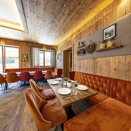 Nationalpark Tulpspitze Chalet